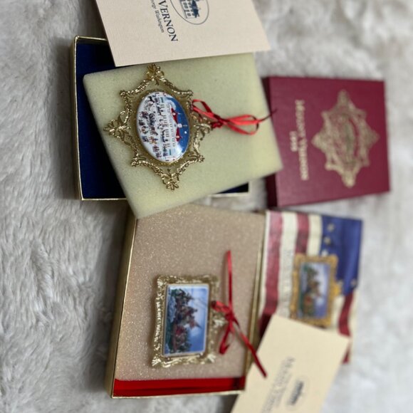 Mount Vernon 1995 Christmas Ornaments Set In Gift Box - Picture 2 of 7